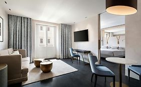 Sina Bernini Bristol